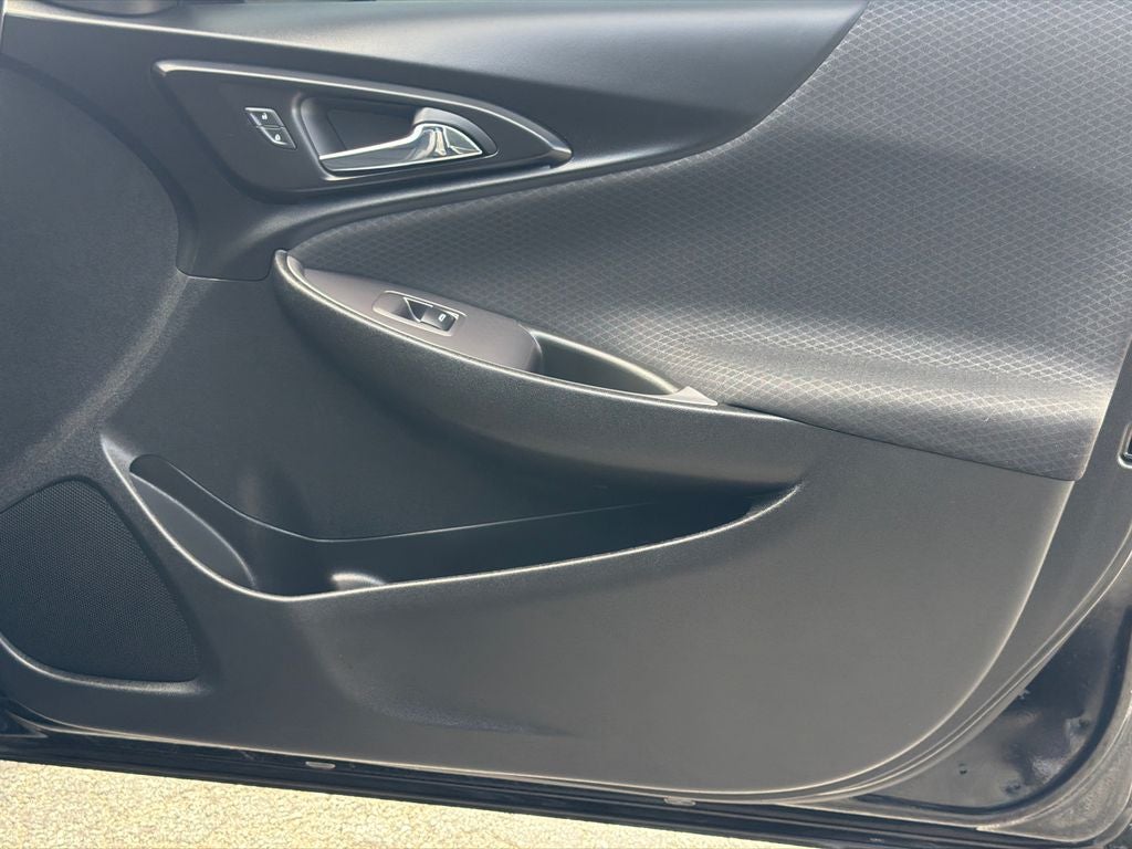 2021 Chevrolet Malibu LS 1FL