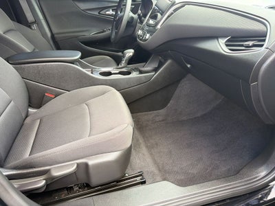 2021 Chevrolet Malibu LS 1FL