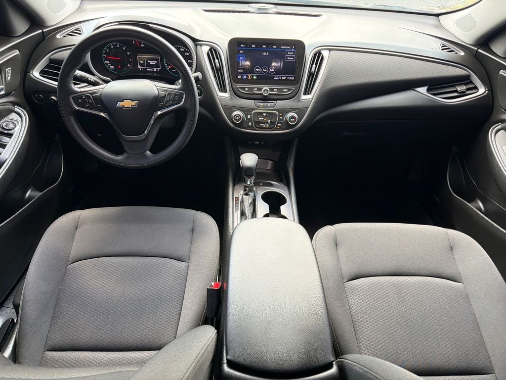 2021 Chevrolet Malibu LS 1FL