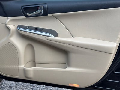 2012 Toyota Camry Hybrid XLE