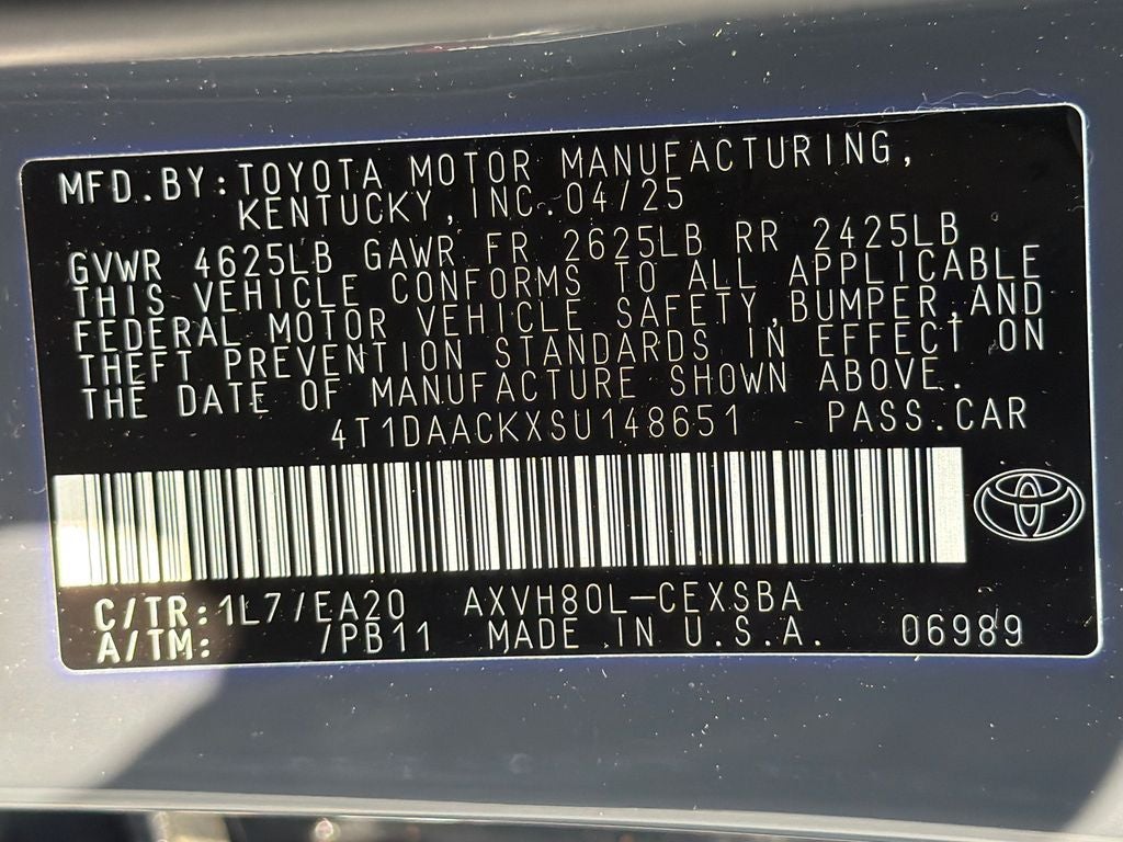 2025 Toyota Camry SE
