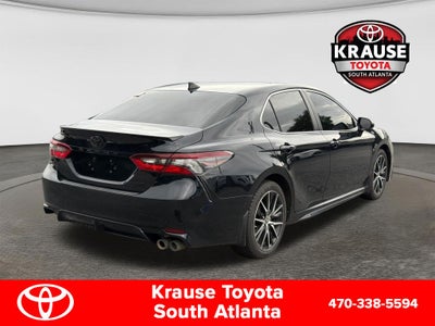 2024 Toyota Camry SE