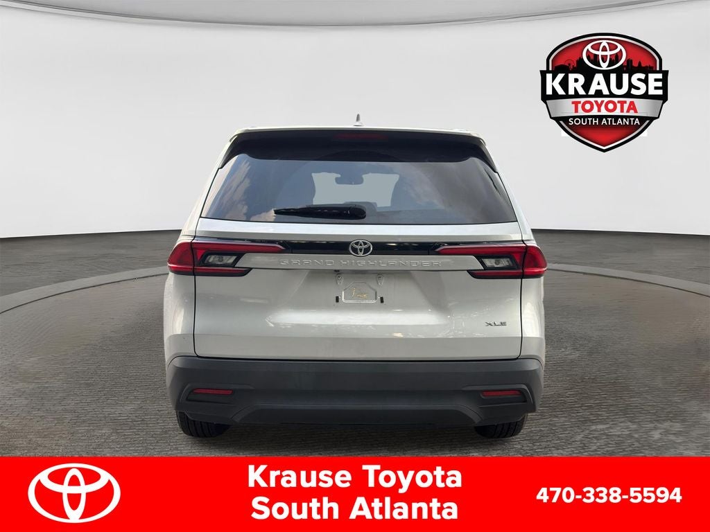 2025 Toyota Grand Highlander XLE