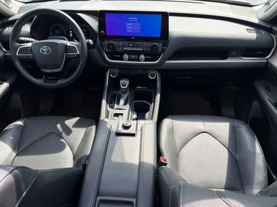 2024 Toyota Grand Highlander Platinum