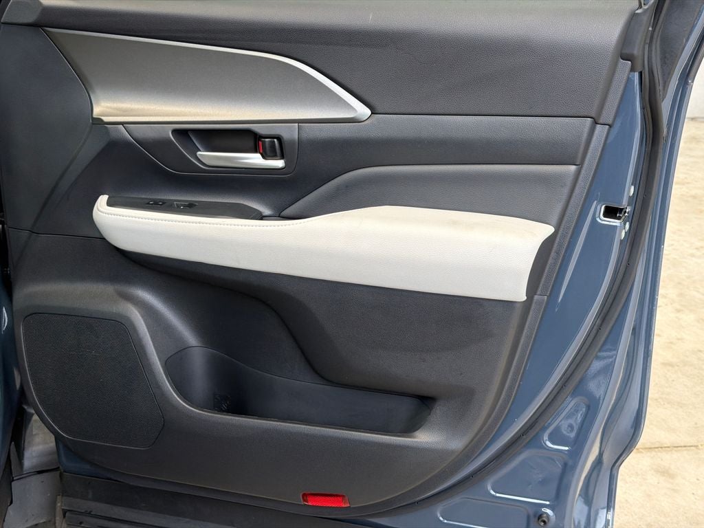 2025 Toyota Grand Highlander Hybrid XLE