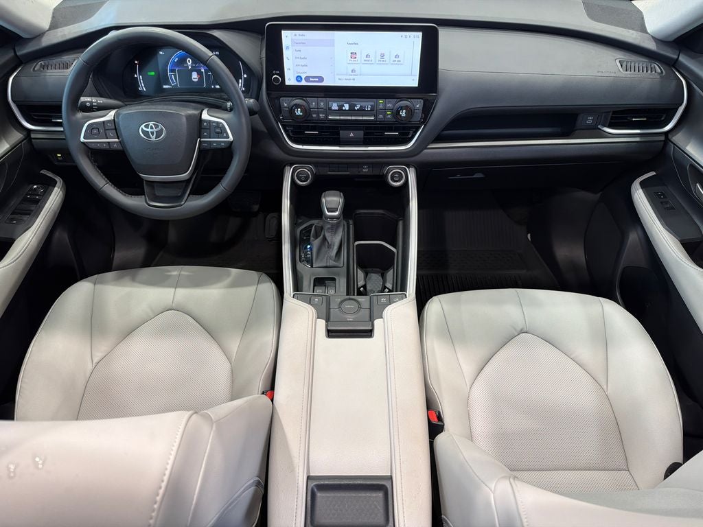 2025 Toyota Grand Highlander Hybrid XLE