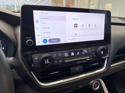 2025 Toyota Grand Highlander Hybrid XLE