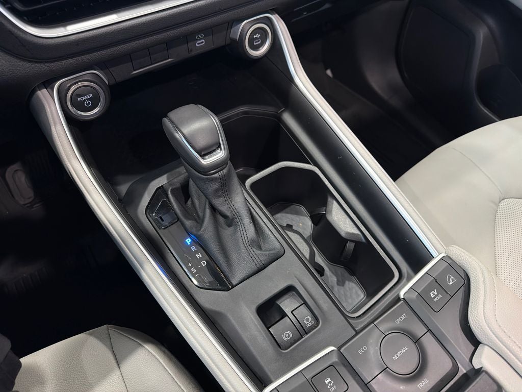 2025 Toyota Grand Highlander Hybrid XLE