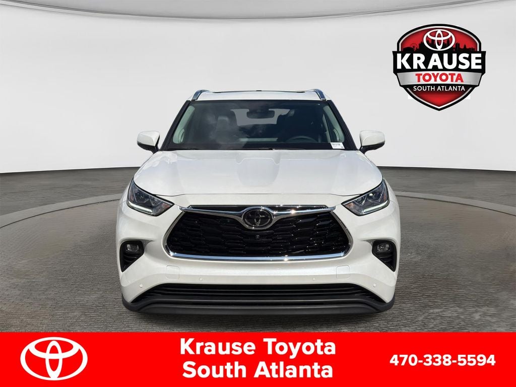 2026 Toyota Highlander Base