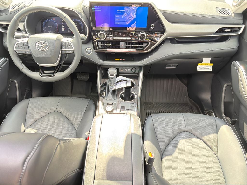 2026 Toyota Highlander Base