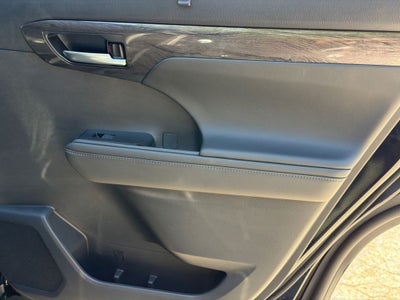2026 Toyota Highlander Limited