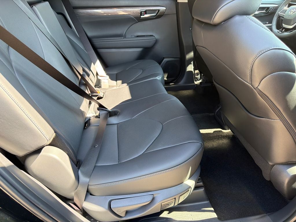 2026 Toyota Highlander Limited