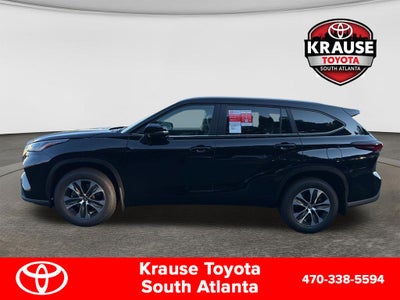 2026 Toyota Highlander XLE