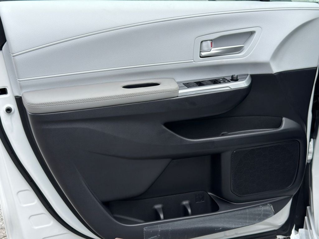 2026 Toyota Sienna XLE 7 Passenger