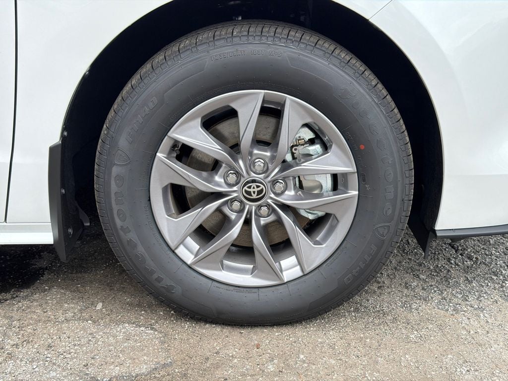 2026 Toyota Sienna XLE 7 Passenger
