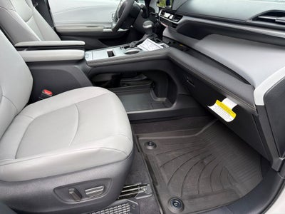 2026 Toyota Sienna XLE 7 Passenger
