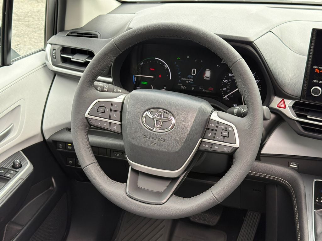 2026 Toyota Sienna XLE 7 Passenger