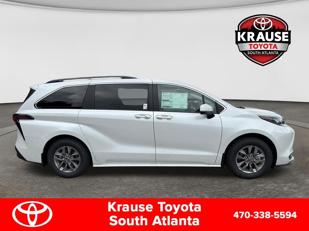 2026 Toyota Sienna XLE 7 Passenger