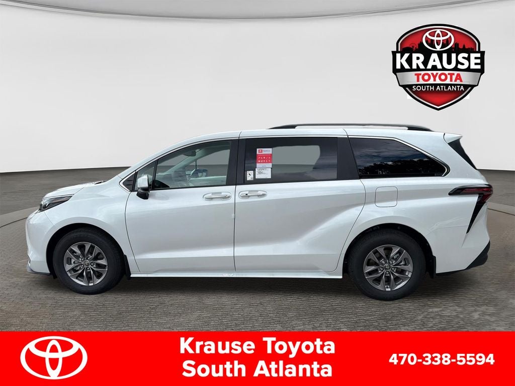 2026 Toyota Sienna XLE 7 Passenger