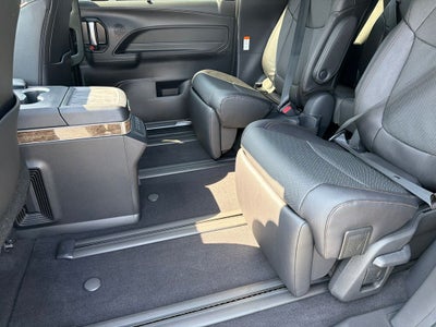 2026 Toyota Sienna Limited 7 Passenger