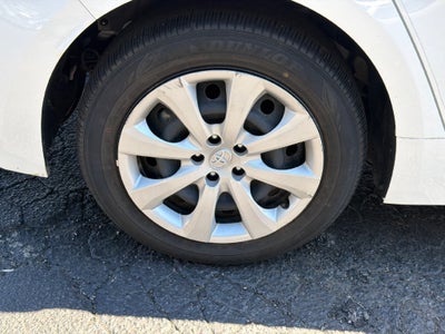 2023 Toyota Corolla Hybrid LE