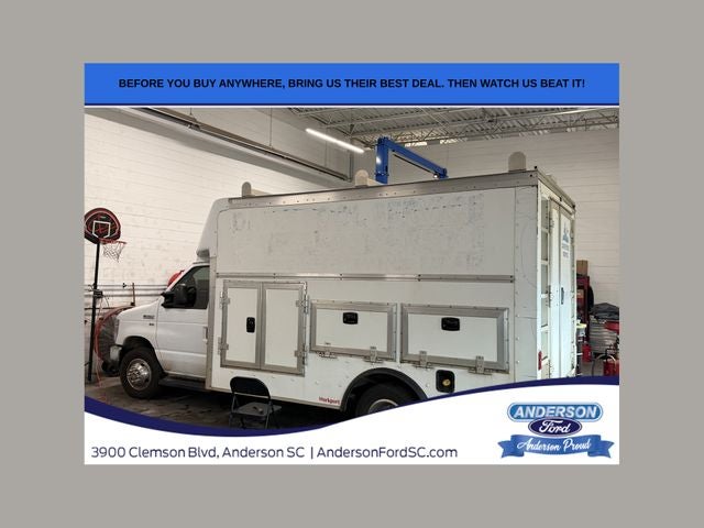 2019 Ford E-350SD Base Cutaway