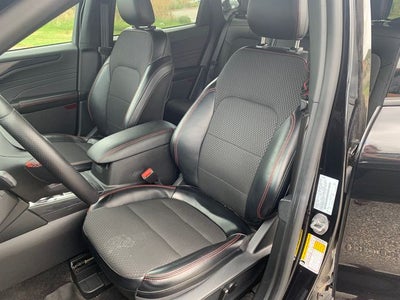2024 Ford Escape Hybrid ST-Line