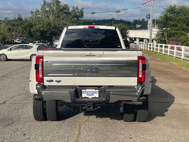 2026 Ford F-450SD King Ranch DRW