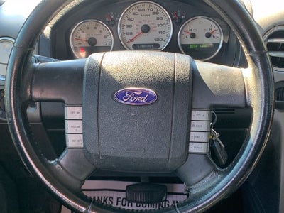 2005 Ford F-150 XLT