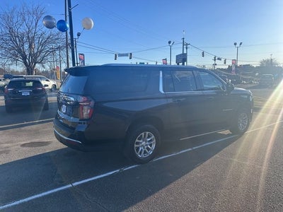 2024 Chevrolet Suburban LT