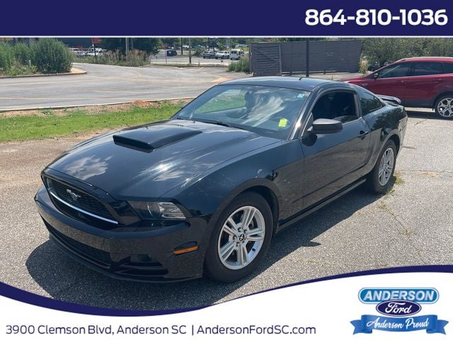2014 Ford Mustang V6