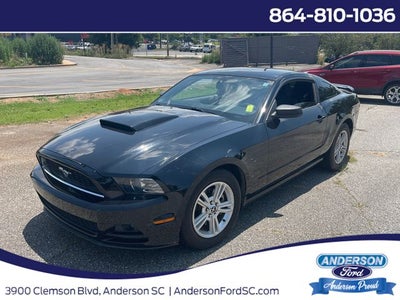2014 Ford Mustang V6