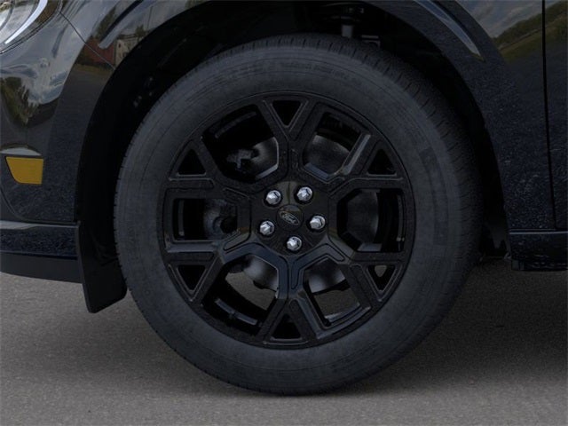 2025 Ford Maverick Lobo Standard