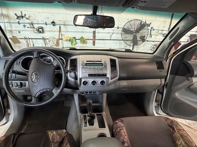 2011 Toyota Tacoma PreRunner V6