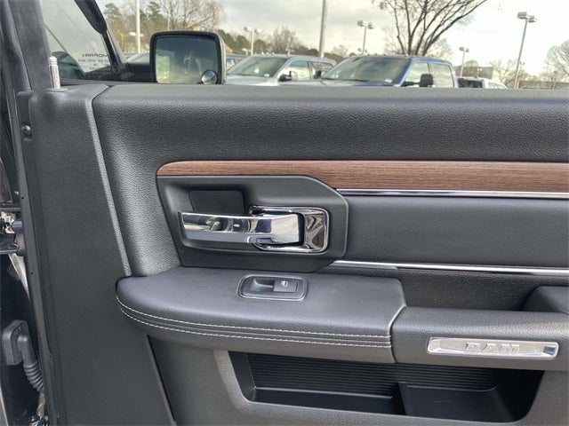 2019 RAM 1500 Classic Laramie