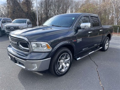 2019 RAM 1500 Classic Laramie