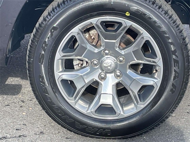 2019 RAM 1500 Classic Laramie