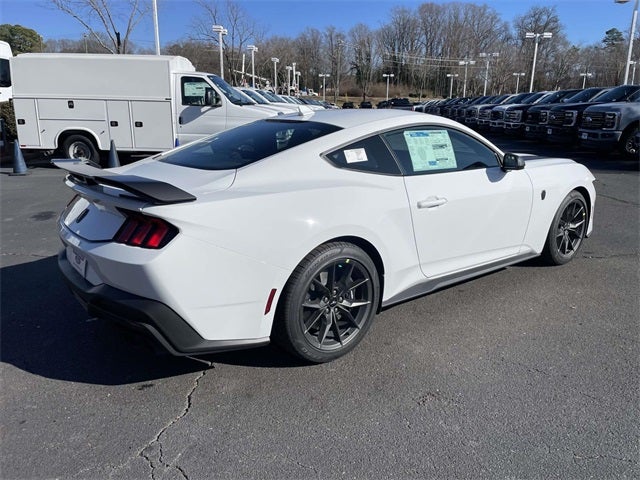 2026 Ford Mustang Dark Horse