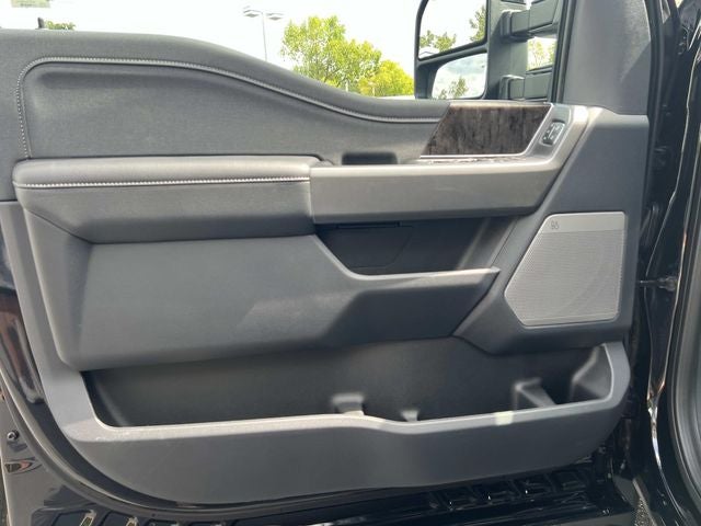 2026 Ford F-450SD Lariat DRW