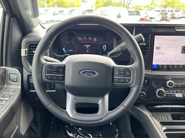 2026 Ford F-450SD Lariat DRW