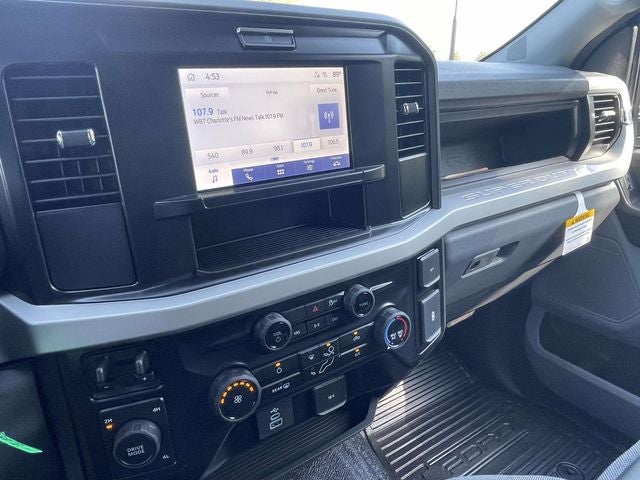 2026 Ford F-450SD DRW