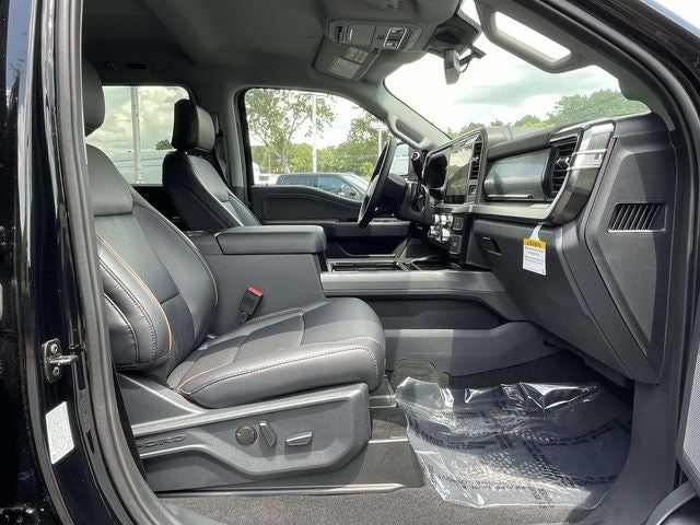2026 Ford F-550SD Lariat DRW