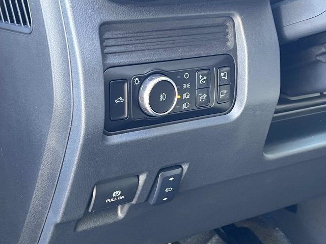 2027 Ford F-450SD Lariat DRW