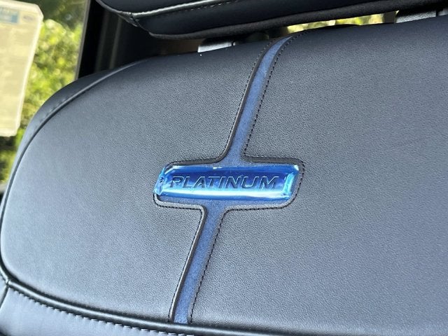 2027 Ford F-450SD Platinum DRW