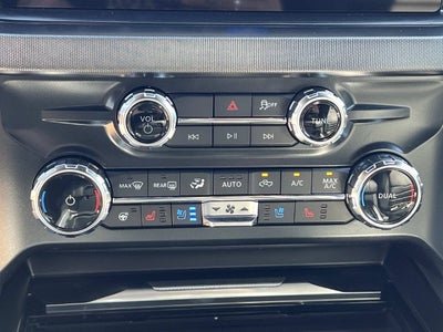 2027 Ford F-450SD Platinum DRW