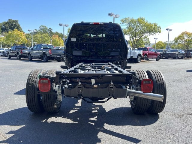 2027 Ford F-450SD Platinum DRW