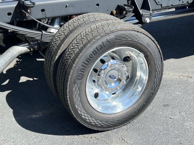 2027 Ford F-450SD Platinum DRW