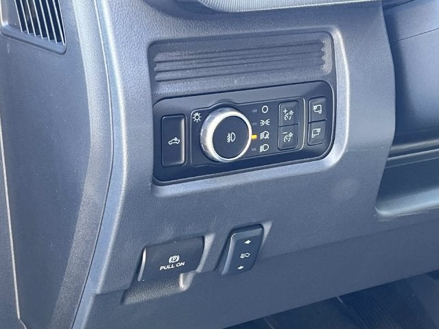 2027 Ford F-450SD Platinum DRW