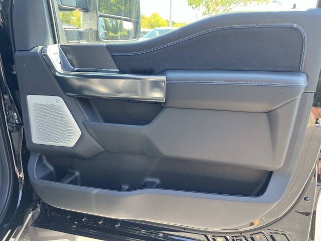 2027 Ford F-450SD Platinum DRW