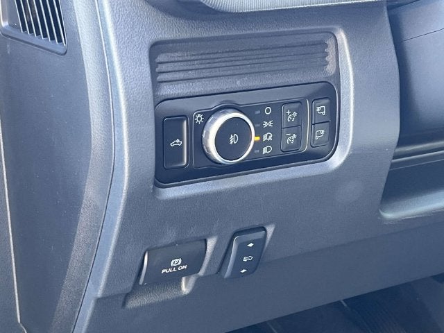 2027 Ford F-450SD Platinum DRW